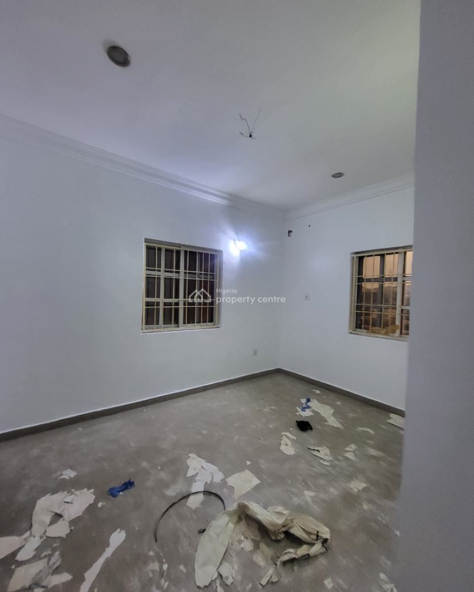 Luxurious, Massive 1 Bedroom Flat, By American International School, Durumi, Abuja, Flat / Apartment for Rent