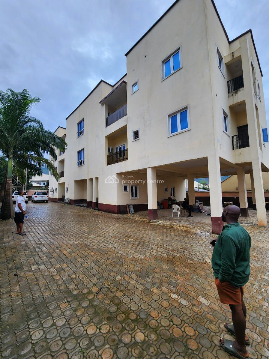 Luxury Two Bedroom Block of Flat, Dawaki District, Dawaki, Gwarinpa, Abuja, Flat / Apartment for Rent