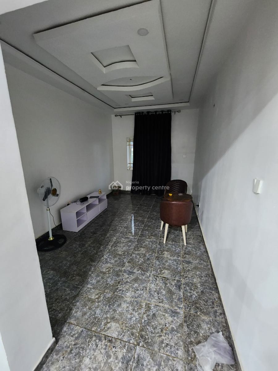 Luxury Two Bedroom Block of Flat, Dawaki District, Dawaki, Gwarinpa, Abuja, Flat / Apartment for Rent