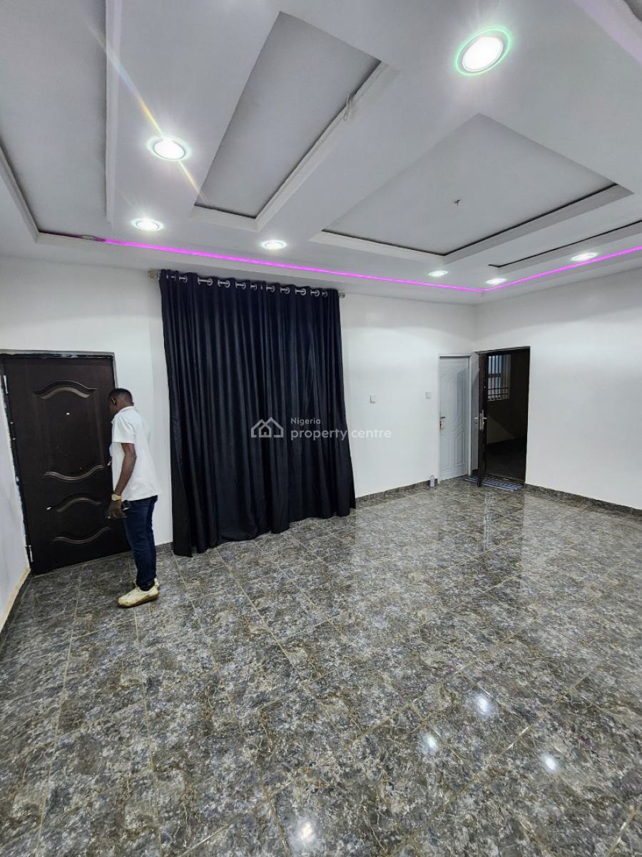 Luxury Two Bedroom Block of Flat, Dawaki District, Dawaki, Gwarinpa, Abuja, Flat / Apartment for Rent