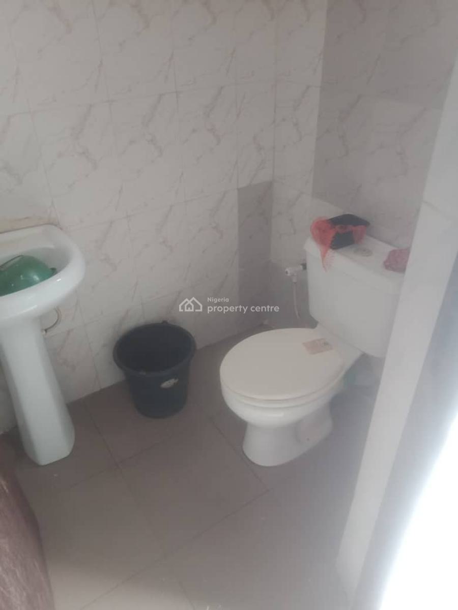 Room and Parlour Duplex, Badore Road, Ajah, Lagos, Flat / Apartment for Rent