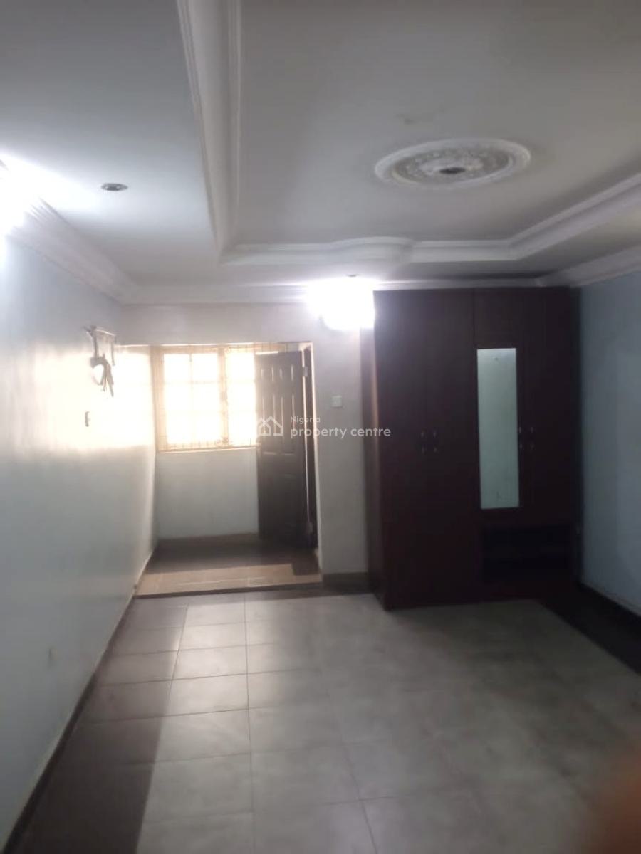 Luxury 4 Bedroom Semi Detached Duplex with 2 Sitting Room, Gra Phase 1, Magodo, Lagos, Semi-detached Duplex for Rent