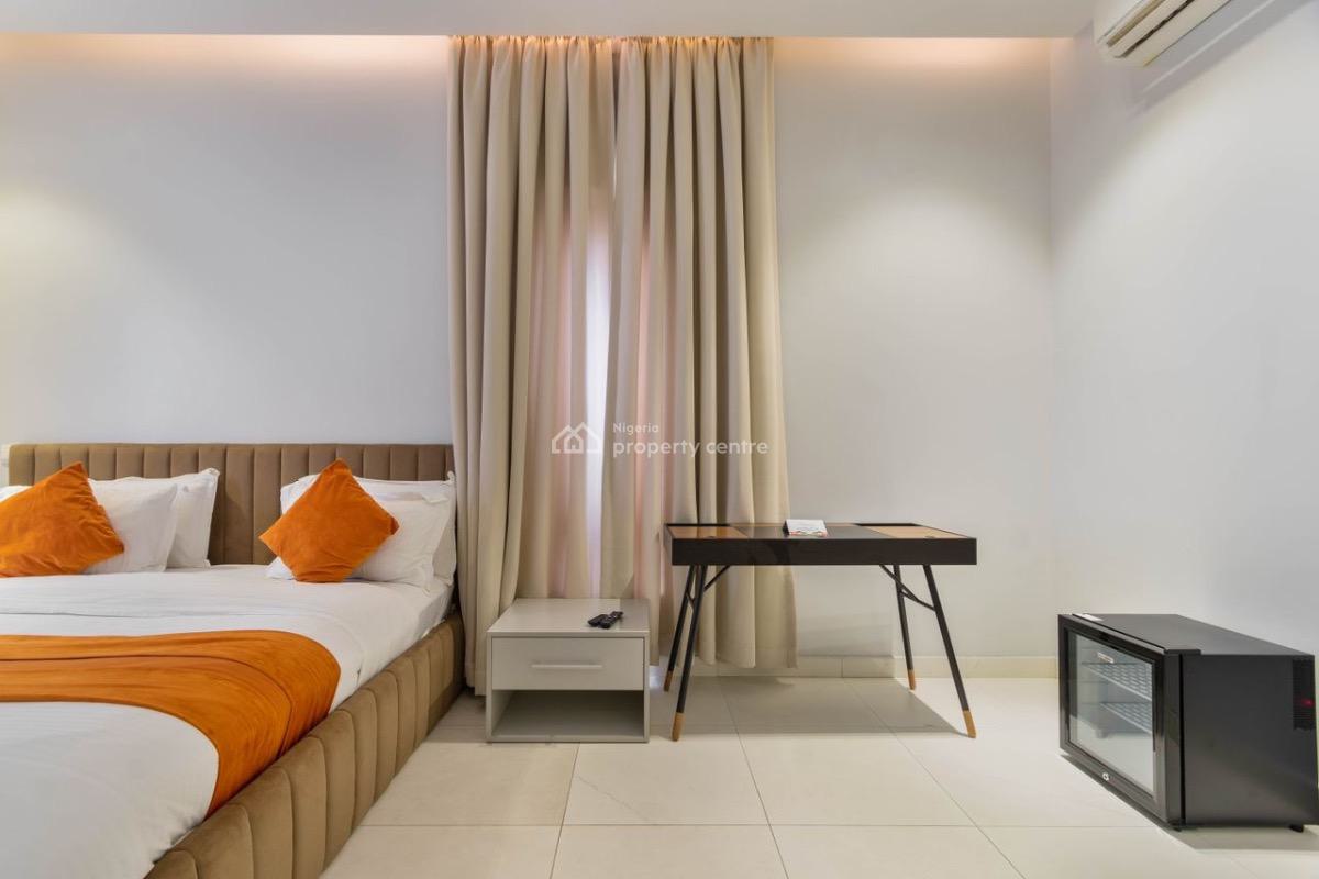 Our Beautiful Luxury 2 Unit of One Bedroom with Pool & Gym, Lekki Phase 1, Lekki, Lagos, Flat / Apartment Short Let