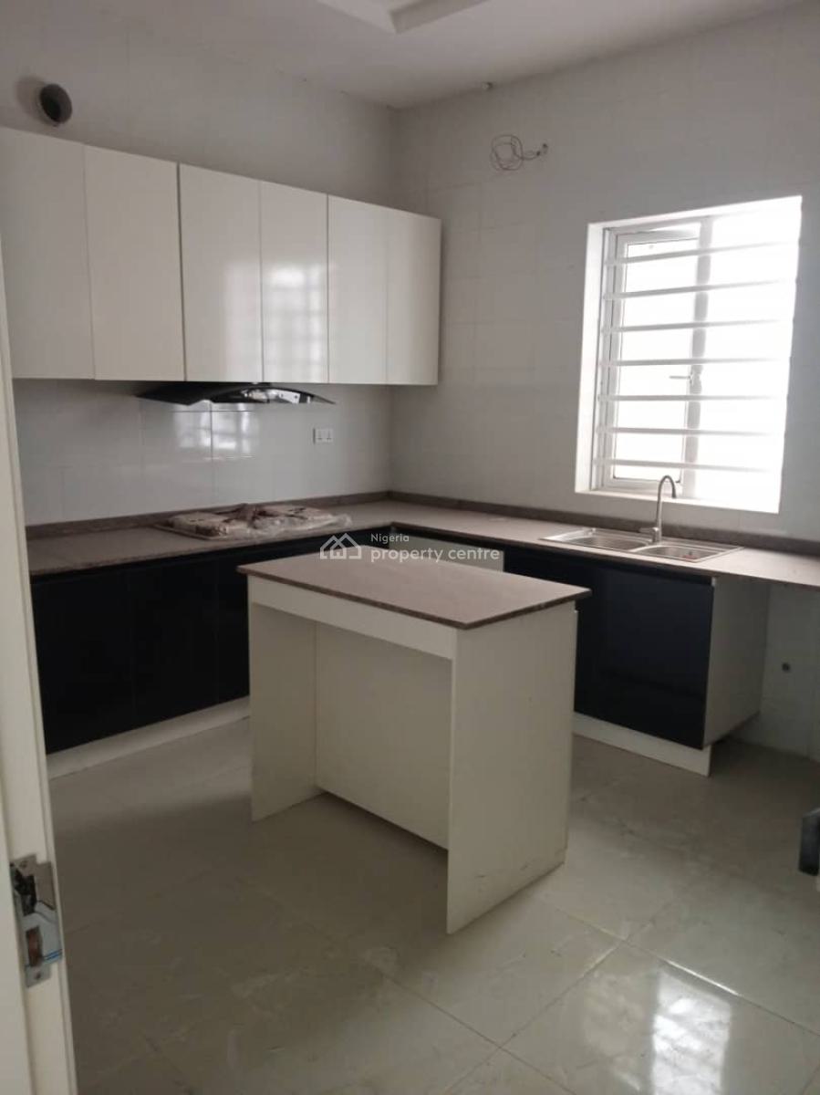 4 Bedroom Semi Detached Duplex, Off Orchid Road Lekki Lagos, Lekki, Lagos, Semi-detached Duplex for Rent