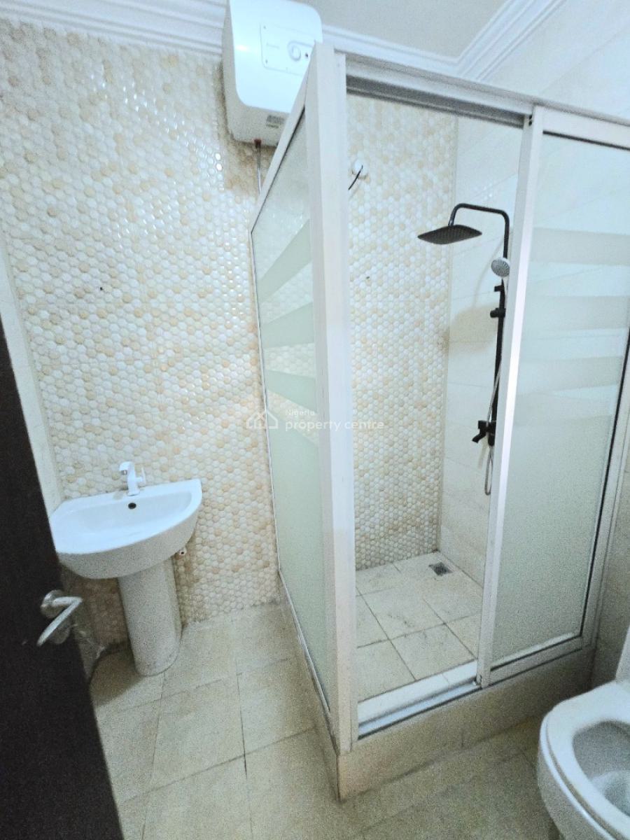 Self Service 2 Bedroom Apartment, Lekki Phase 1, Lekki, Lagos, Flat / Apartment for Rent