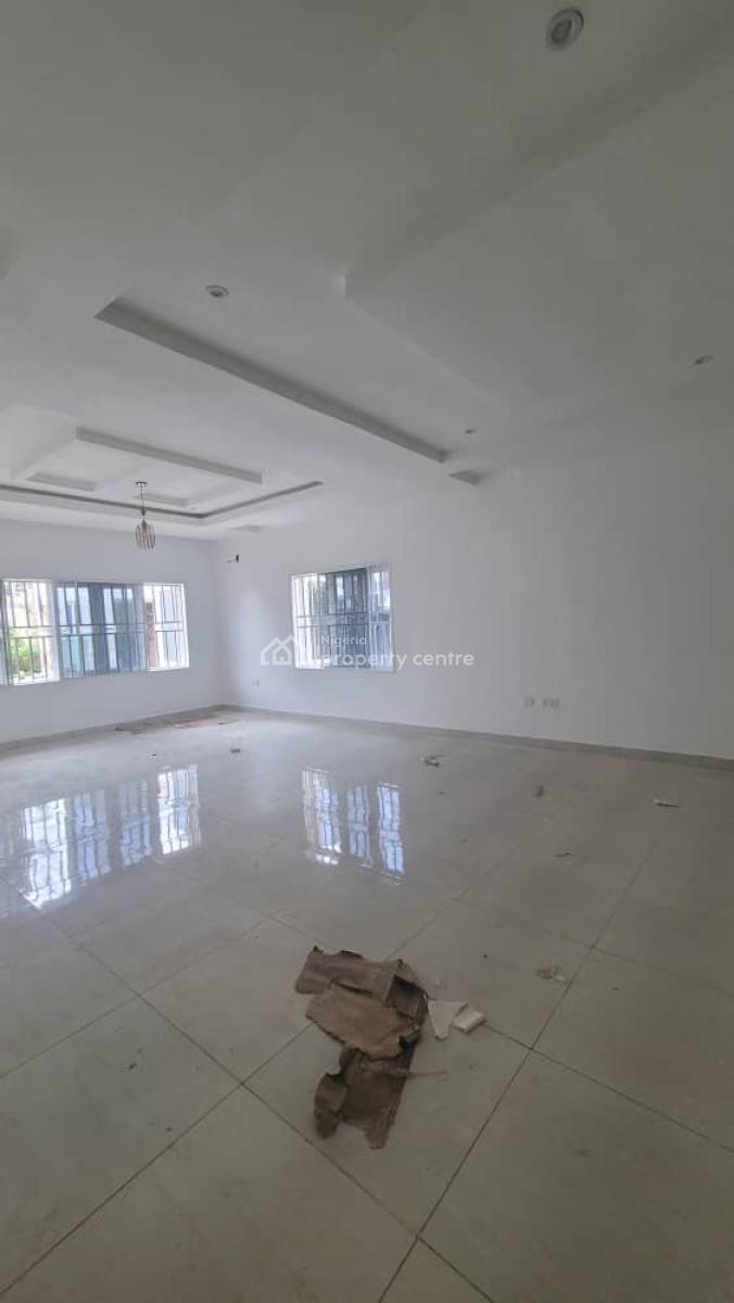 Luxurious Massive 4 Bedroom Terrace Duplex with Bq, By American International School, Durumi, Abuja, Terraced Duplex for Rent