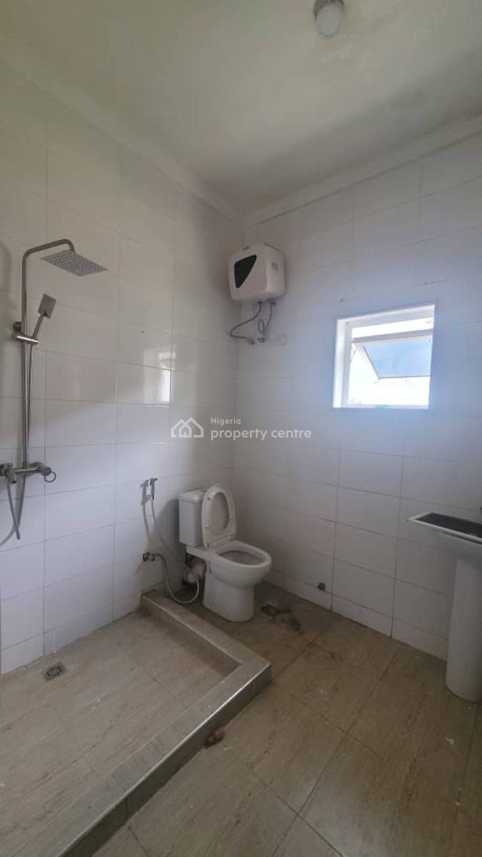 Luxurious Massive 4 Bedroom Terrace Duplex with Bq, By American International School, Durumi, Abuja, Terraced Duplex for Rent