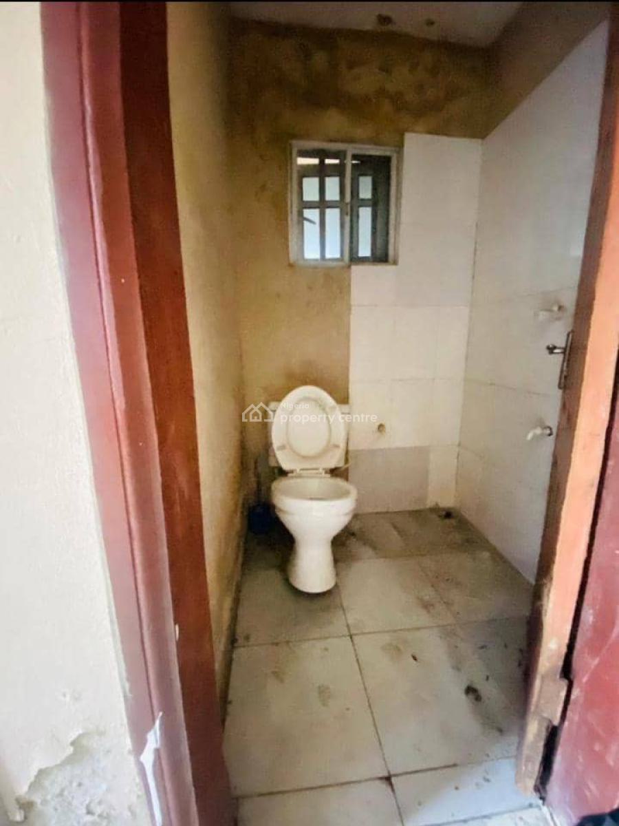 Spacious Selfcon Available, Awoyaya, Ibeju Lekki, Lagos, Self Contain (single Rooms) for Rent