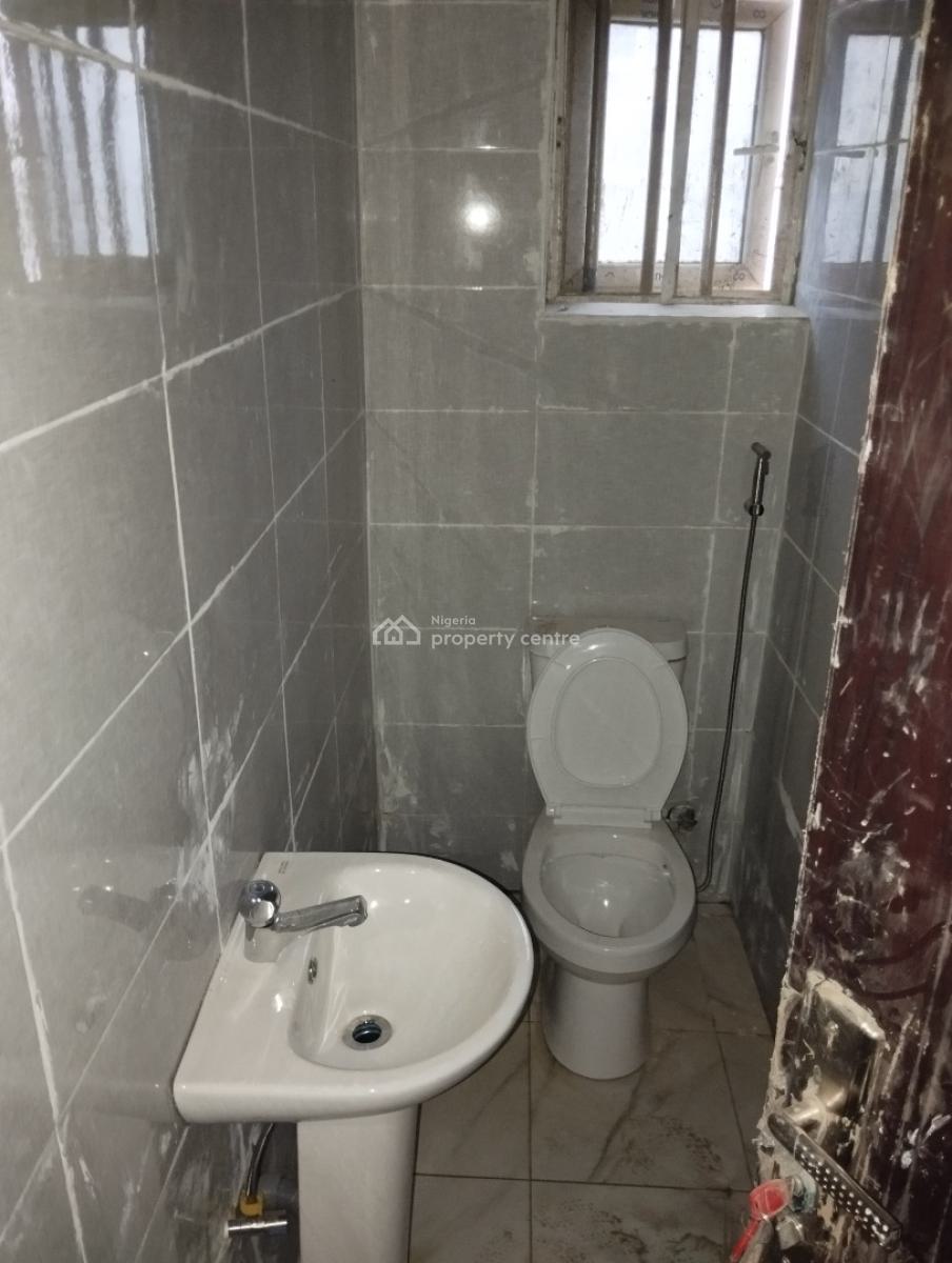 Brand and Well Built 2 Bedrooms Block of Flat, Fo1, Kubwa, Fo1 Layout, Kubwa, Abuja, Flat / Apartment for Rent