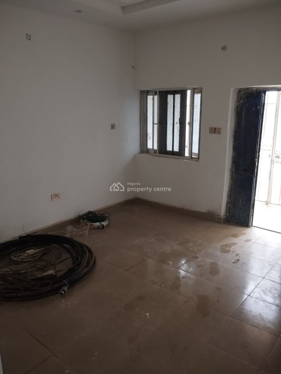Brand and Well Built 2 Bedrooms Block of Flat, Fo1, Kubwa, Fo1 Layout, Kubwa, Abuja, Flat / Apartment for Rent