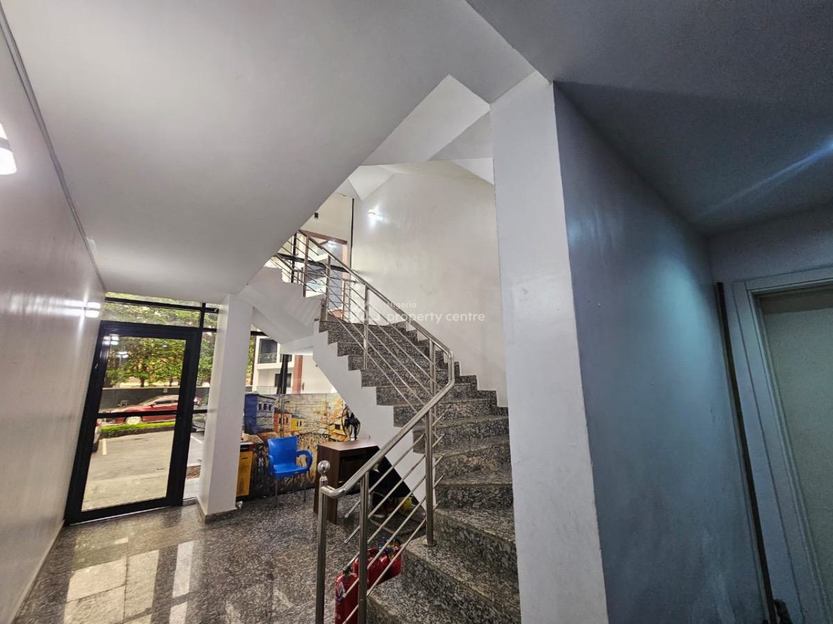 4 Bedroom Maisonette with 2 Rooms Bq, Elevator, Gym and Swimming Pool, Old Ikoyi, Ikoyi, Lagos, Flat / Apartment for Sale