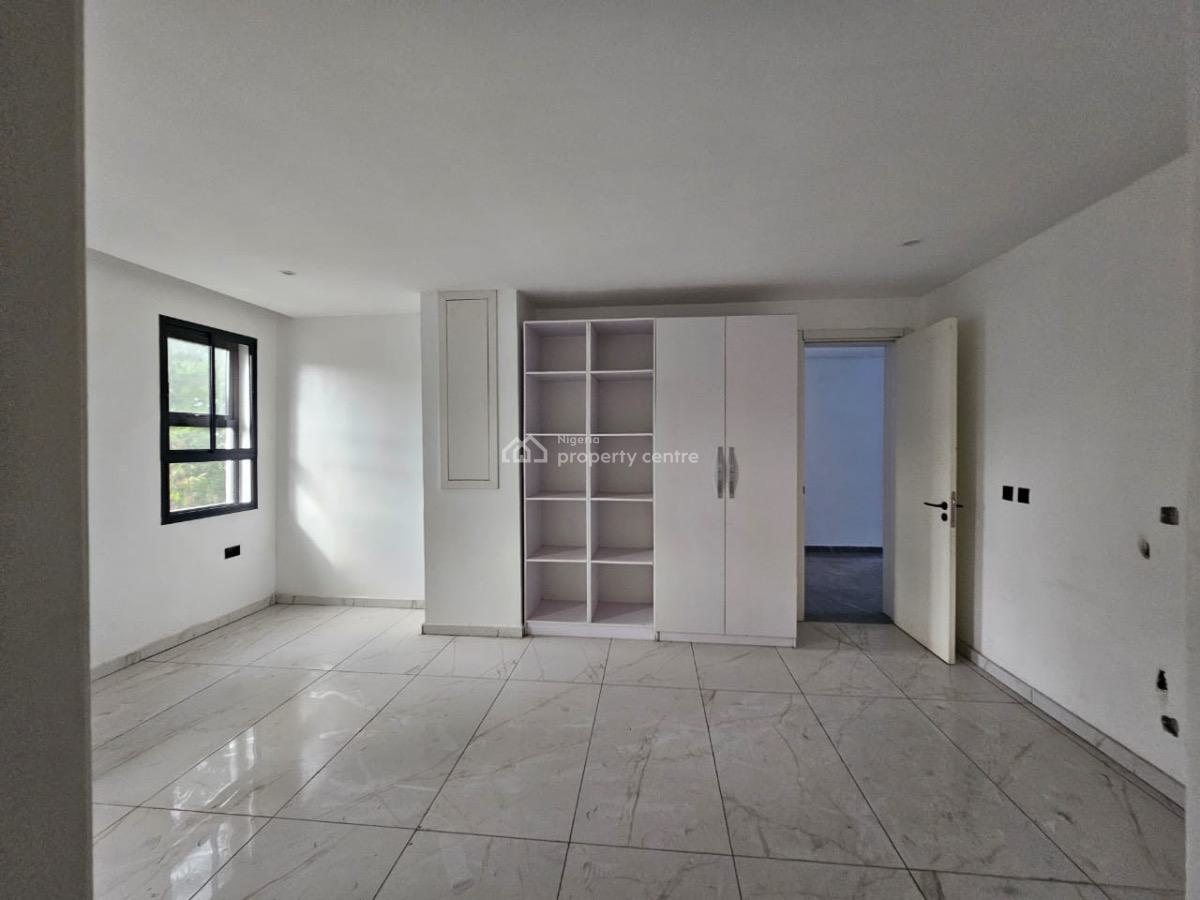 4 Bedroom Maisonette with 2 Rooms Bq, Elevator, Gym and Swimming Pool, Old Ikoyi, Ikoyi, Lagos, Flat / Apartment for Sale