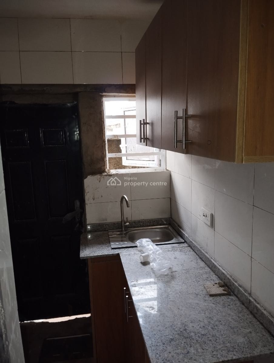 an Exquisitely Newly Built 1 Bedroom in News Engineering, Estate in News Engineering, Dawaki, Dawaki, Gwarinpa, Abuja, Flat / Apartment for Rent
