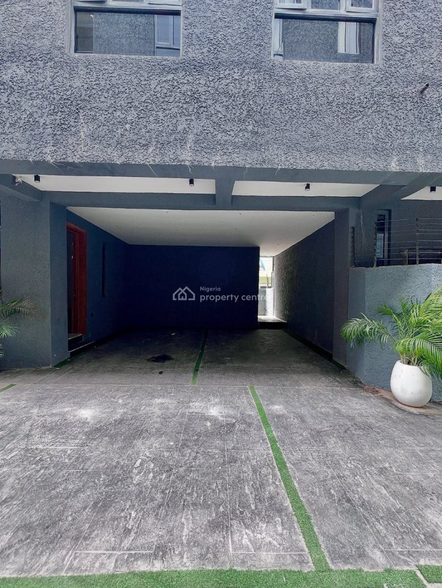 Four Bedroom Terrace Duplex with Bq, Lekki Phase 1, Lekki, Lagos, Terraced Duplex for Sale