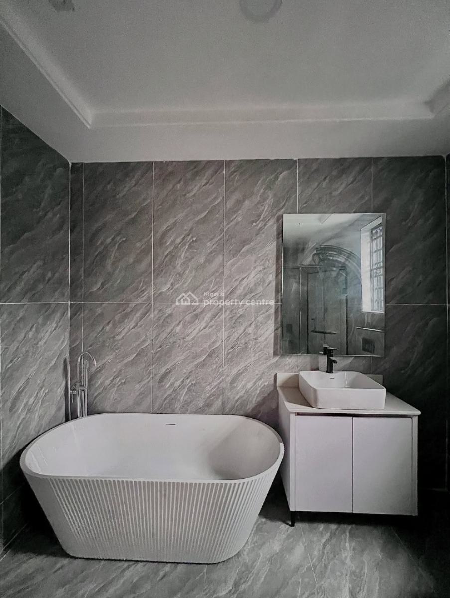 Four Bedroom Terrace Duplex with Bq, Lekki Phase 1, Lekki, Lagos, Terraced Duplex for Sale