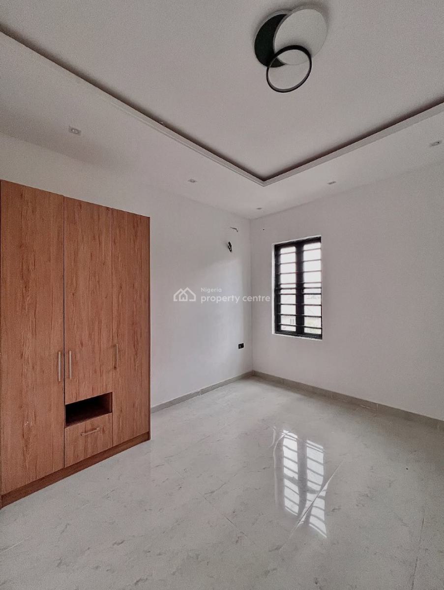 Four Bedroom Terrace Duplex with Bq, Lekki Phase 1, Lekki, Lagos, Terraced Duplex for Sale