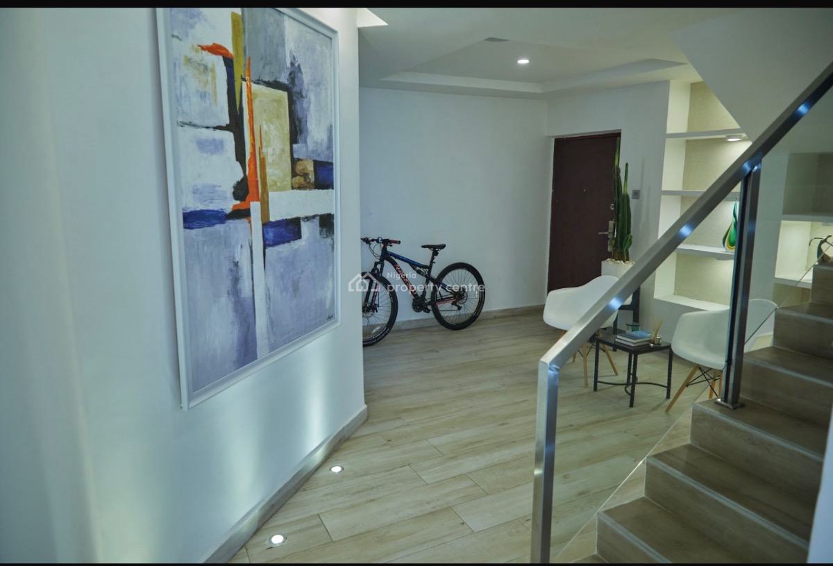 Furnished 3 Bedrooms Luxury Penthouse in Osapa London, Osapa London Lekki, Lekki, Lagos, Flat / Apartment for Sale