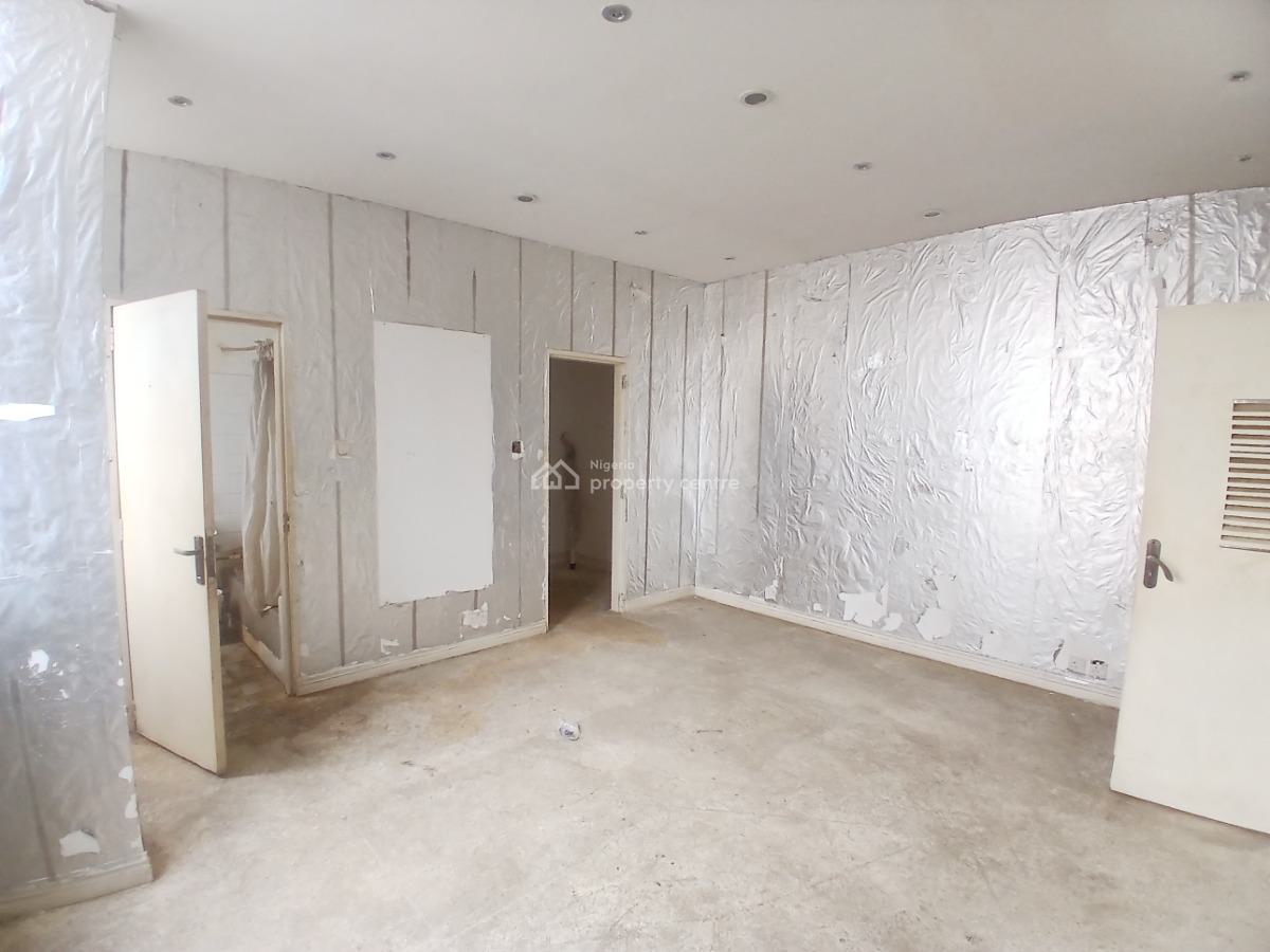 Lovely Commercial 3 Bedroom Apartment, Victoria Island (vi), Lagos, Office Space for Rent