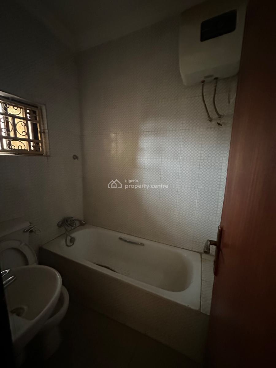 3 Bedroom Flat, Serene, Wuse 2, Abuja, Mini Flat (room and Parlour) for Rent