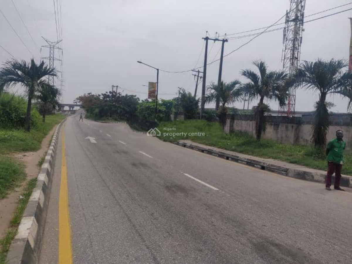 Large Expans of Land Available in a Good Location, Surulere, Eric Moore, Surulere, Lagos, Commercial Land for Sale