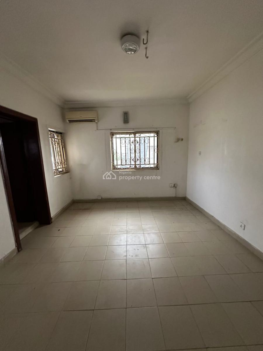 Beautiful 3 Bedroom Spacious Apartment,bq ,strictly for Office Use, Serene Neighborhood, Wuse 2, Abuja, Flat / Apartment for Rent