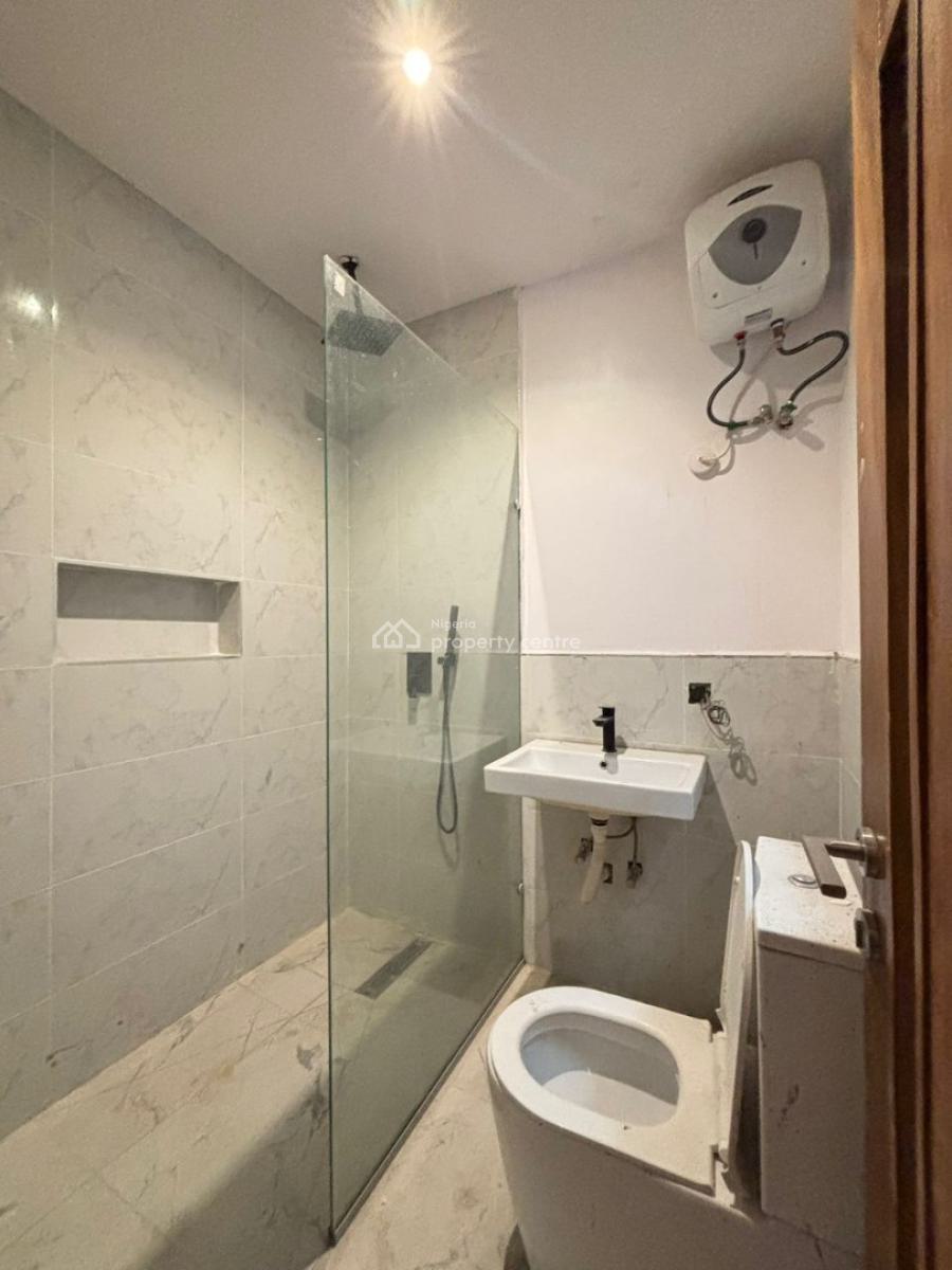 Lovely 2 Bedroom Maisonette with Gym, Pool, Elevator Good for Airbnb, Lekki Phase 1, Lekki, Lagos, House for Sale