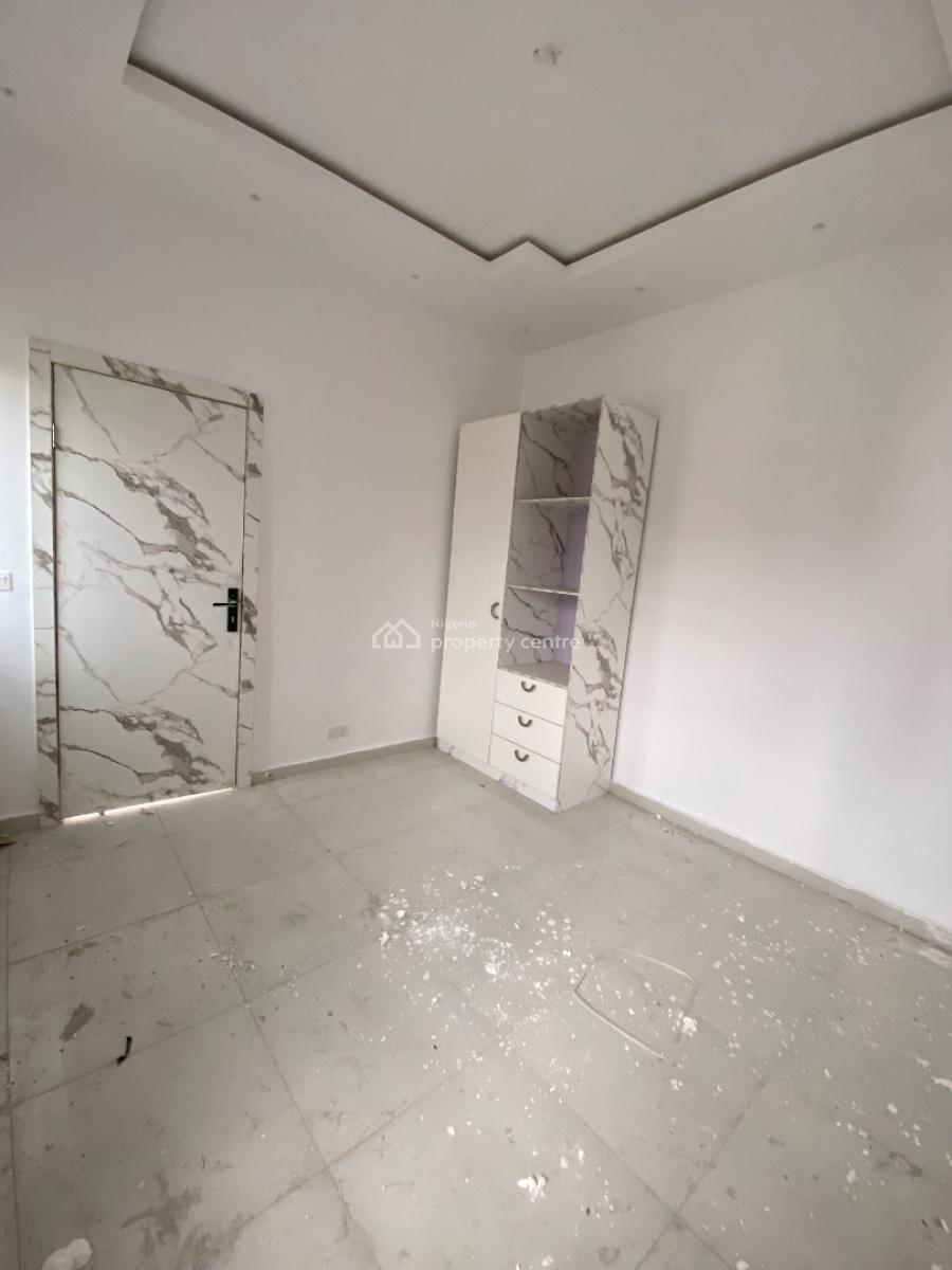 New Luxury Serviced 1 Bedroom Penthouse Flat with Inveter & 24hrs Ligh, Lekki Palm City, Ajah, Lagos, Mini Flat (room and Parlour) for Rent