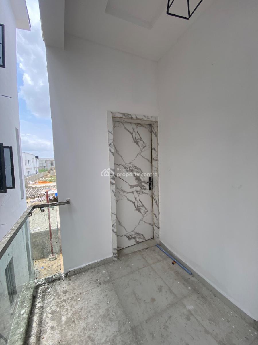 New Luxury Serviced 1 Bedroom Penthouse Flat with Inveter & 24hrs Ligh, Lekki Palm City, Ajah, Lagos, Mini Flat (room and Parlour) for Rent