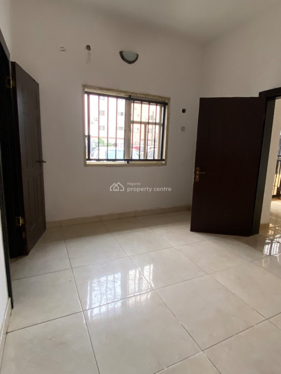 Luxury Serviced Mini Flat Canal West Estate, Osapa London Canal West Estate, Ground Floor, Osapa, Lekki, Lagos, Mini Flat (room and Parlour) for Rent