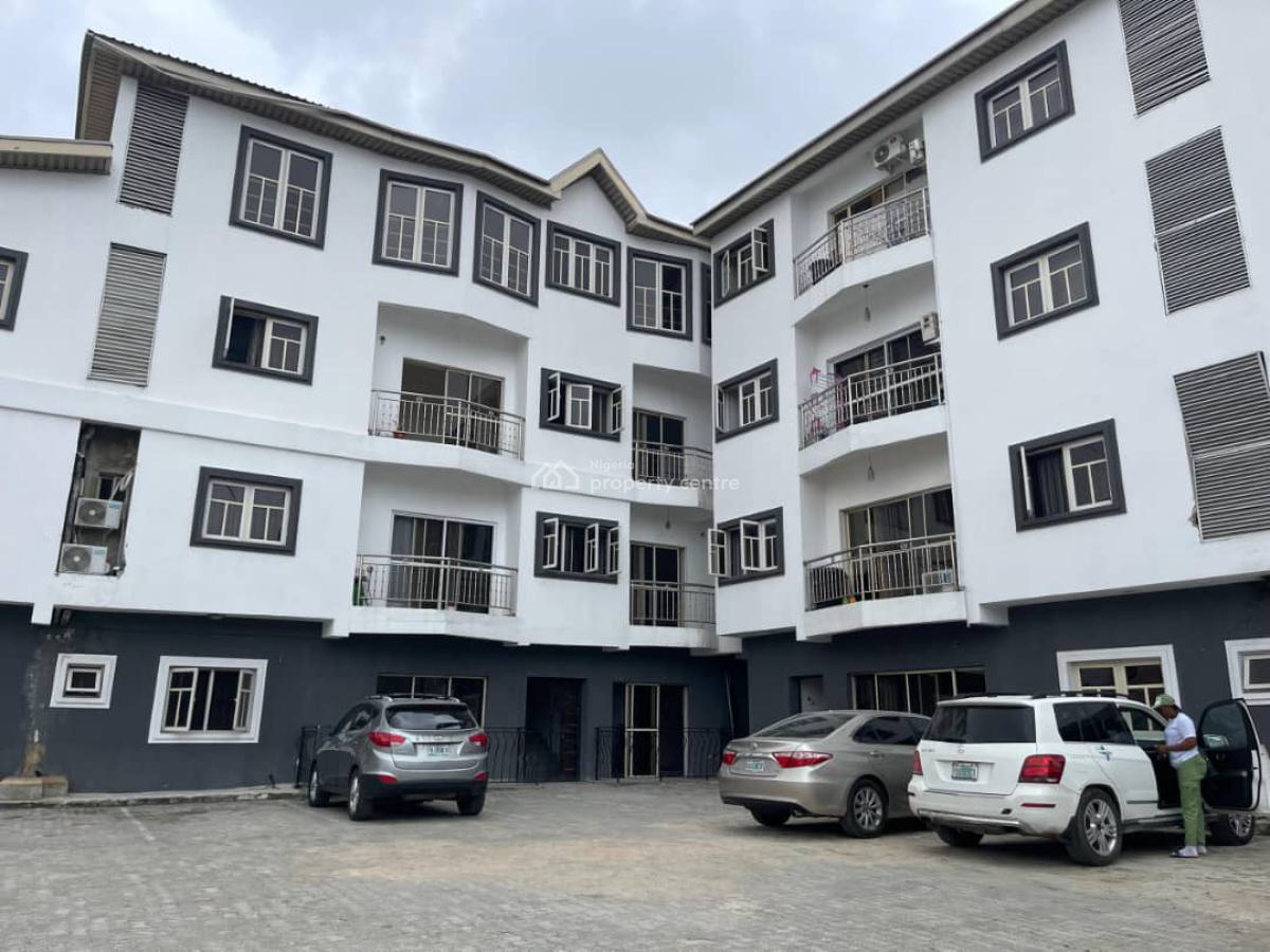 Standard Mini Flat  with Swimming Pool Inside a Secured Estate, Osapa London, Lekki, Lagos, Mini Flat (room and Parlour) for Rent