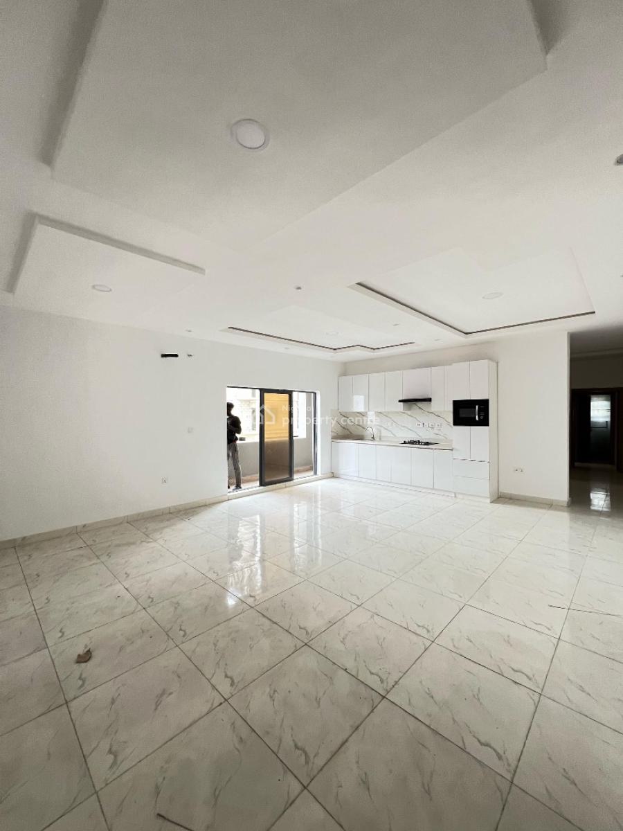 Luxurious 3 Bedroom Apartment in a Serene Neighborhood, Lekki Phase 1, Lekki, Lagos, Flat / Apartment for Sale