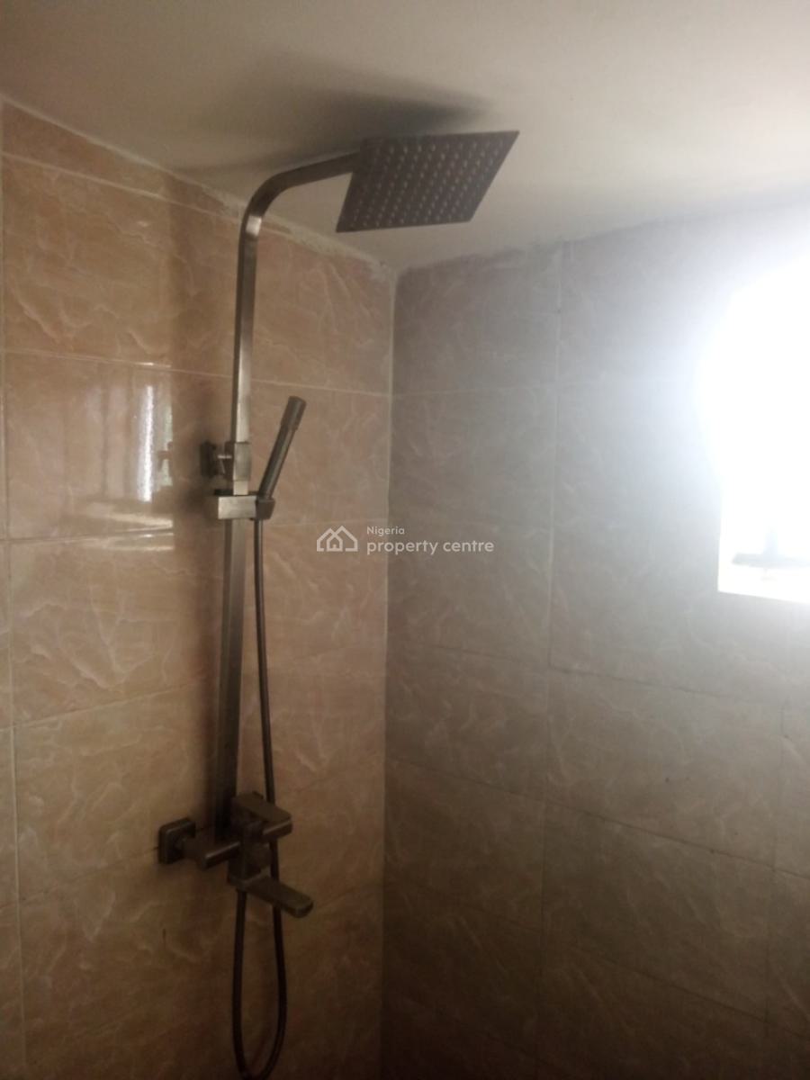 Standard and Spacious 2 Bedroom Apartment, Badore, Ajah, Lagos, Flat / Apartment for Rent