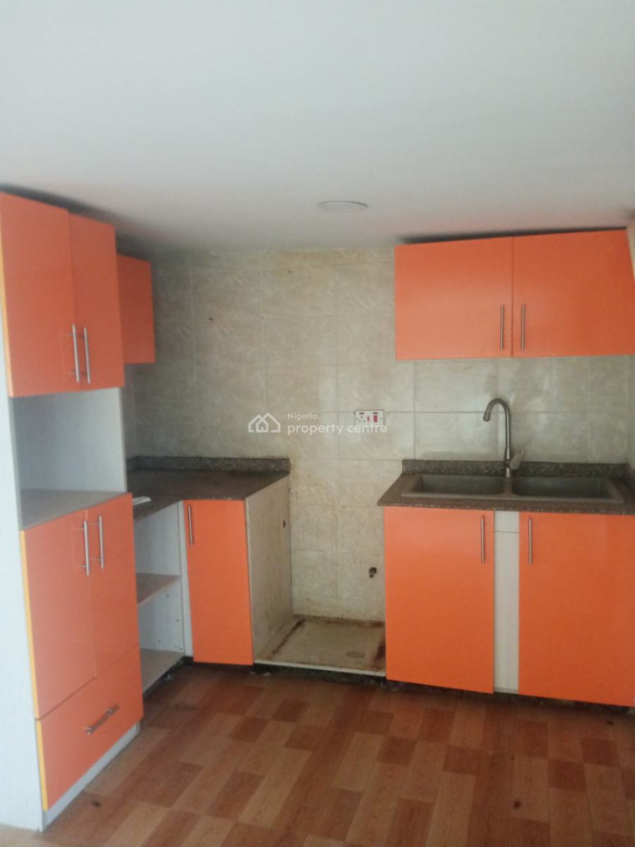 Standard and Spacious 2 Bedroom Apartment, Badore, Ajah, Lagos, Flat / Apartment for Rent