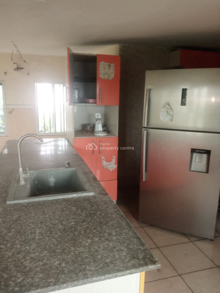 Standard and Spacious 3 Bedroom Apartment, Badore, Ajah, Lagos, Flat / Apartment for Rent