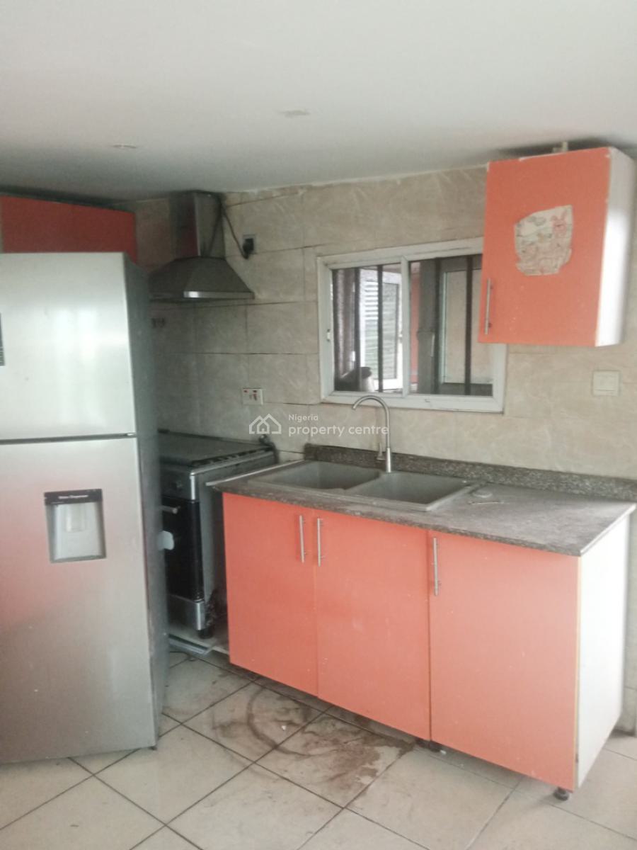Standard and Spacious 3 Bedroom Apartment, Badore, Ajah, Lagos, Flat / Apartment for Rent