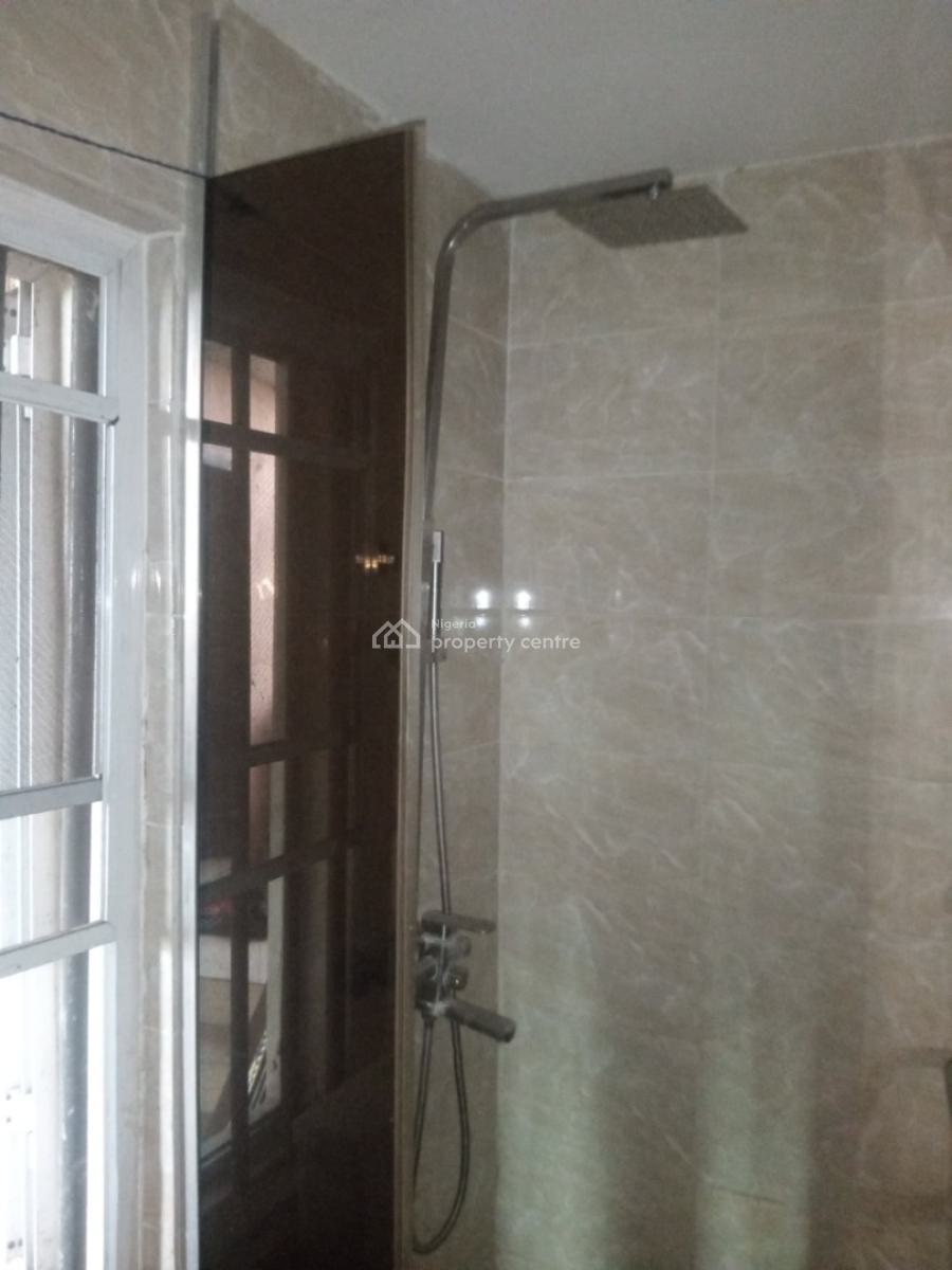 Standard and Spacious 3 Bedroom Apartment, Badore, Ajah, Lagos, Flat / Apartment for Rent