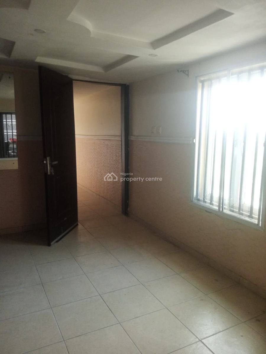 Standard and Spacious 3 Bedroom Apartment, Badore, Ajah, Lagos, Flat / Apartment for Rent