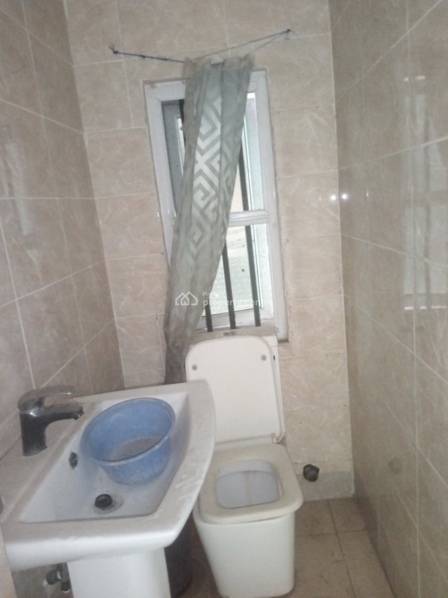 Standard and Spacious 3 Bedroom Apartment, Badore, Ajah, Lagos, Flat / Apartment for Rent