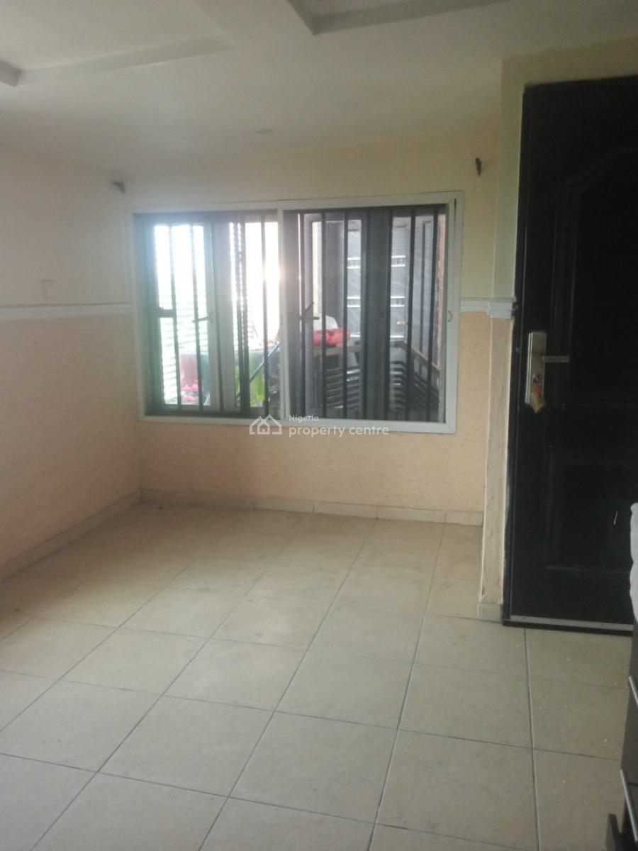 Standard and Spacious 3 Bedroom Apartment, Badore, Ajah, Lagos, Flat / Apartment for Rent