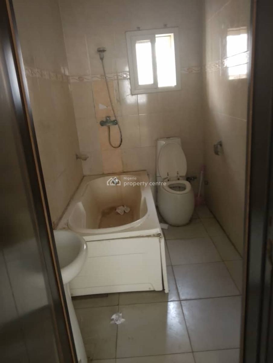 Spacious Self Serviced 5 Bedroom Detached House + 2 Rooms Bq, Lekki Phase 1, Lekki, Lagos, Detached Duplex for Rent