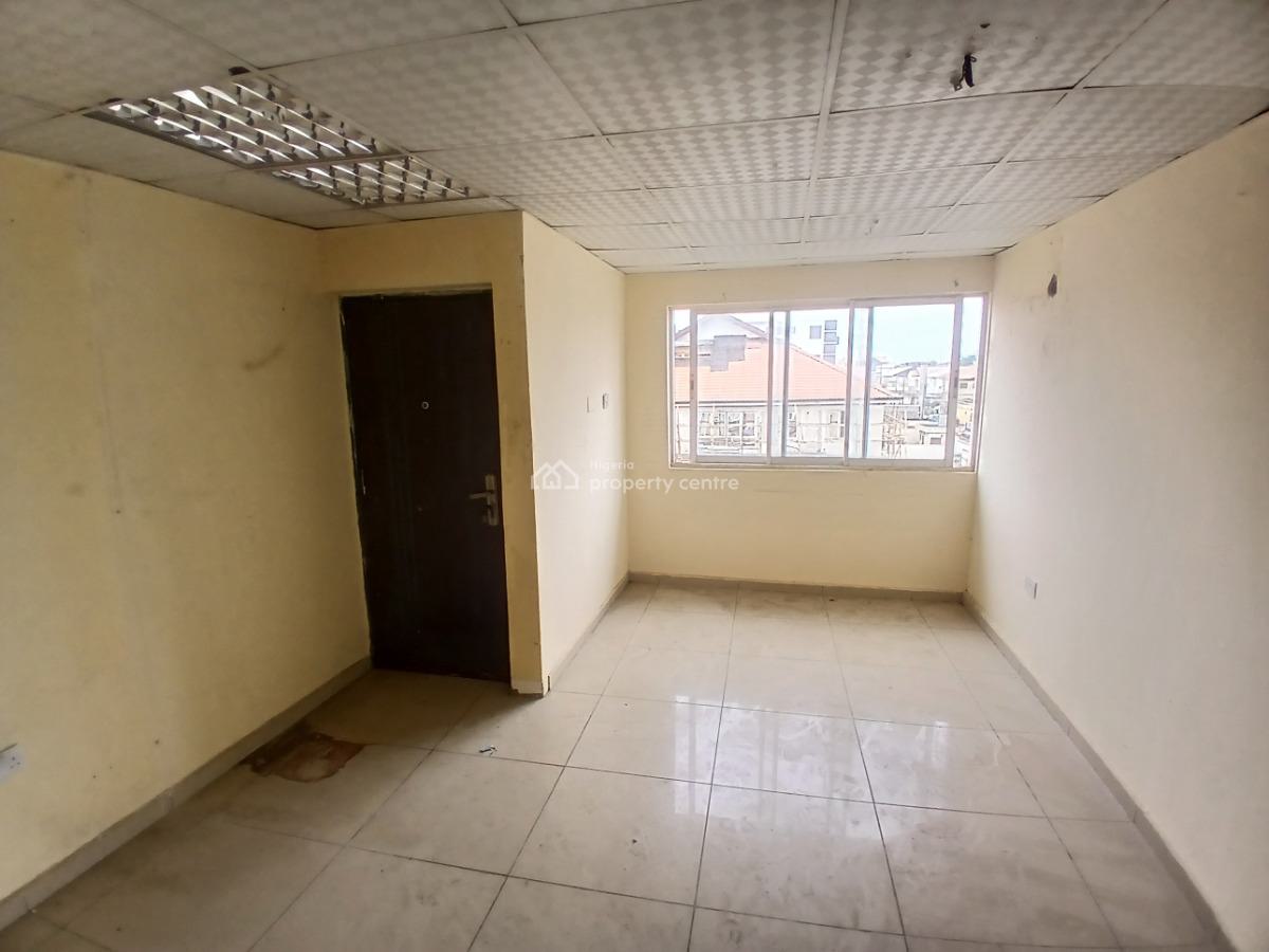Fully Serviced Massive Office Space, Lekki Phase 1, Lekki, Lagos, Office Space for Rent