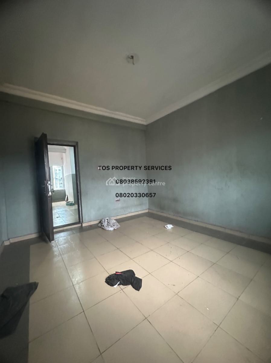 2 Bedroom All Rooms Ensuite Flat, Sabo-alagomeji, Alagomeji, Yaba, Lagos, Flat / Apartment for Rent
