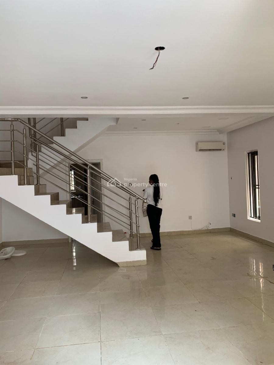 Luxury 4bedroom, Chevron, Lekki, Lagos, Terraced Duplex for Rent