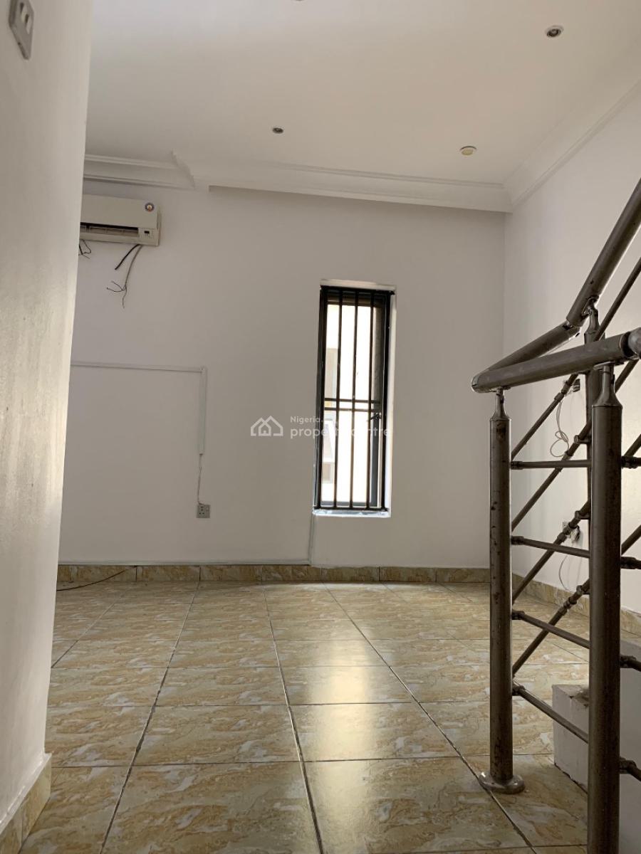 Luxury 4bedroom, Chevron, Lekki, Lagos, Terraced Duplex for Rent