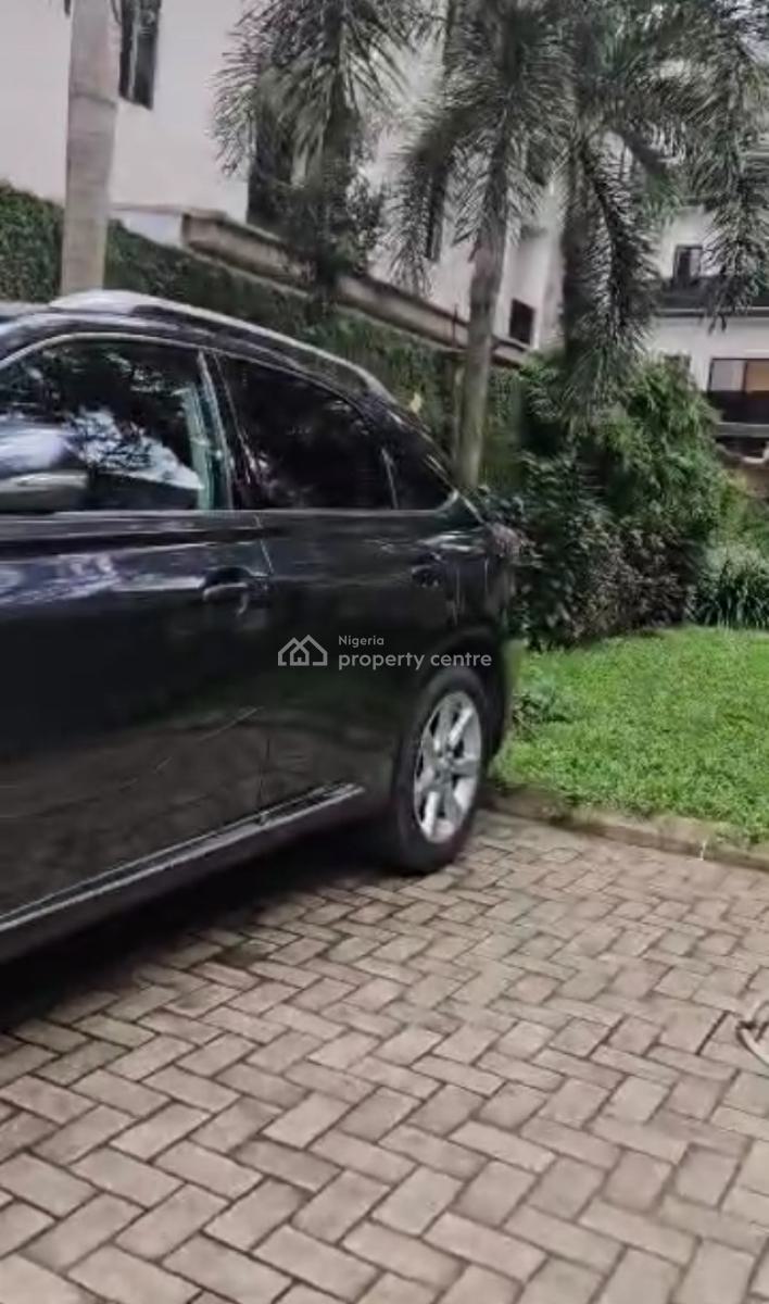 4 Bedroom Luxury Bungalow on 2,000 Square Meter, Ikeja Gra, Ikeja, Lagos, Detached Bungalow for Sale