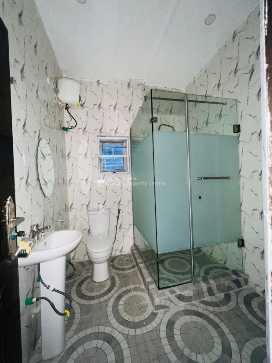 Beautiful 3 Bedroom Apartment in an Estate and Very Close to Express, Abijo Gra, Abijo, Lekki, Lagos, Flat / Apartment for Rent