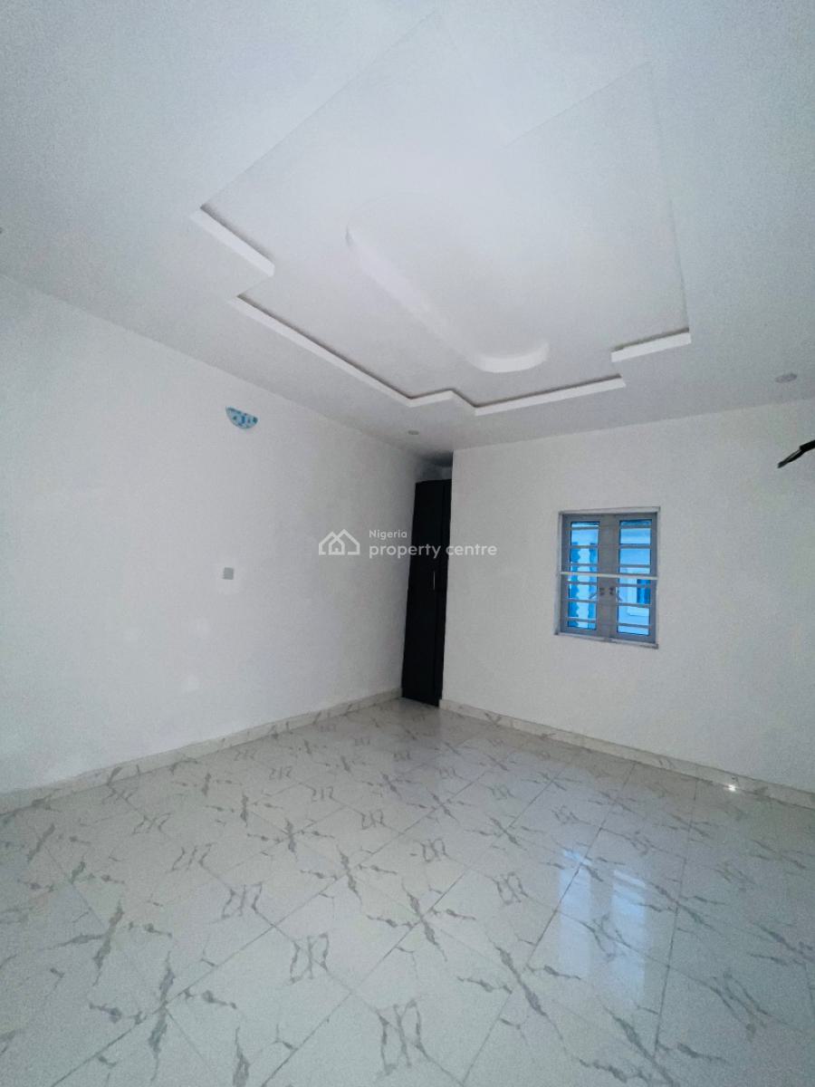 Beautiful 3 Bedroom Apartment in an Estate and Very Close to Express, Abijo Gra, Abijo, Lekki, Lagos, Flat / Apartment for Rent