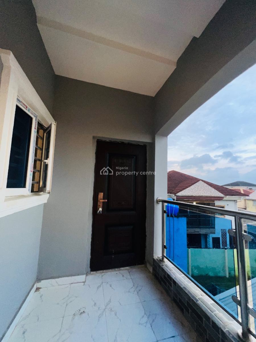 Beautiful 3 Bedroom Apartment in an Estate and Very Close to Express, Abijo Gra, Abijo, Lekki, Lagos, Flat / Apartment for Rent