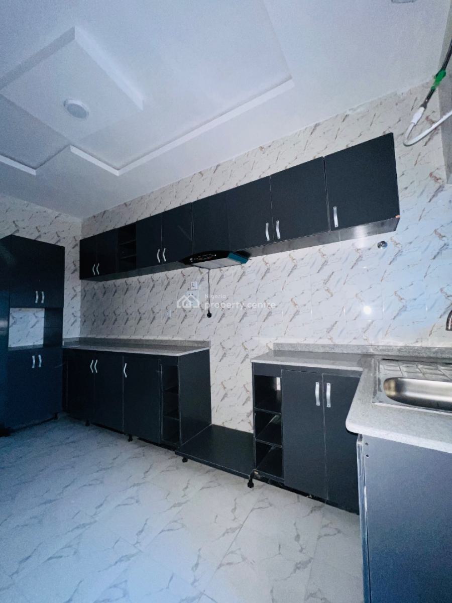 Beautiful 3 Bedroom Apartment in an Estate and Very Close to Express, Abijo Gra, Abijo, Lekki, Lagos, Flat / Apartment for Rent