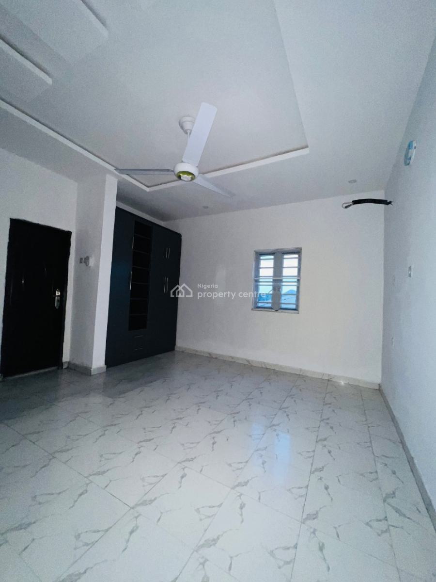 Beautiful 3 Bedroom Apartment in an Estate and Very Close to Express, Abijo Gra, Abijo, Lekki, Lagos, Flat / Apartment for Rent